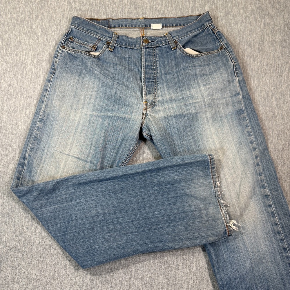 Levi's Jeans Men 36x32‎ Blue Straight Fit 501 Button Fly Medium Wash Denim Pants